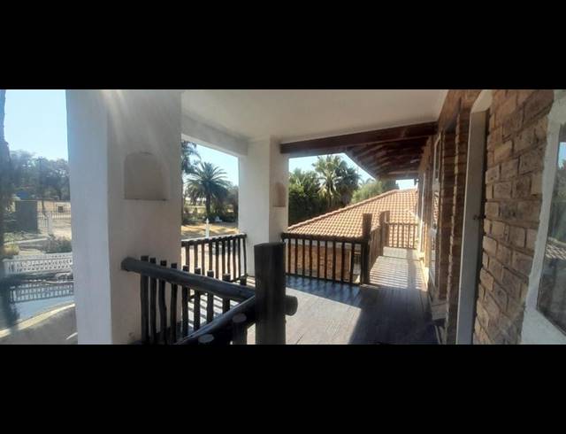 2 BEDROOM PROPERTY TO RENT IN MNANDI